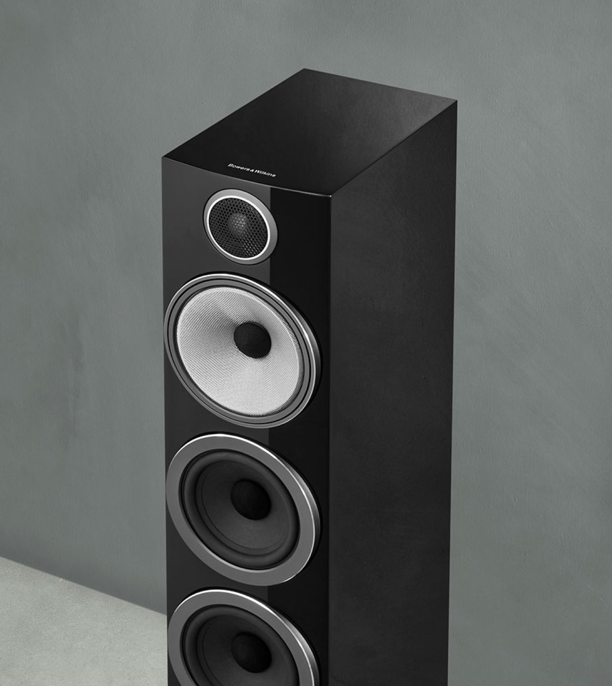 Bowers & Wilkins (B&W) 704 S3 Tower Speakers